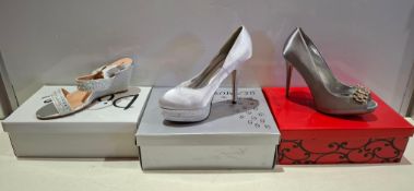 56 X BRAND NEW MIXED SHOES LOT TO INCLUDE SABATINE PEEP-TOE PUMPS MID HEEL IN NAVY