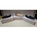 60 X BRAND NEW MIXED URBAN JACKS FOOTWEAR LOT CONTAINING BOSTON CANVAS SLIP - ON SHOES IN TAUPE