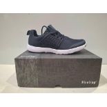 40 X BRAND NEW FIRETRAP SIR ALEX 71 TRAINERS IN NAVY/WHITE IN SIZE UK 4 IN 4 BOXES