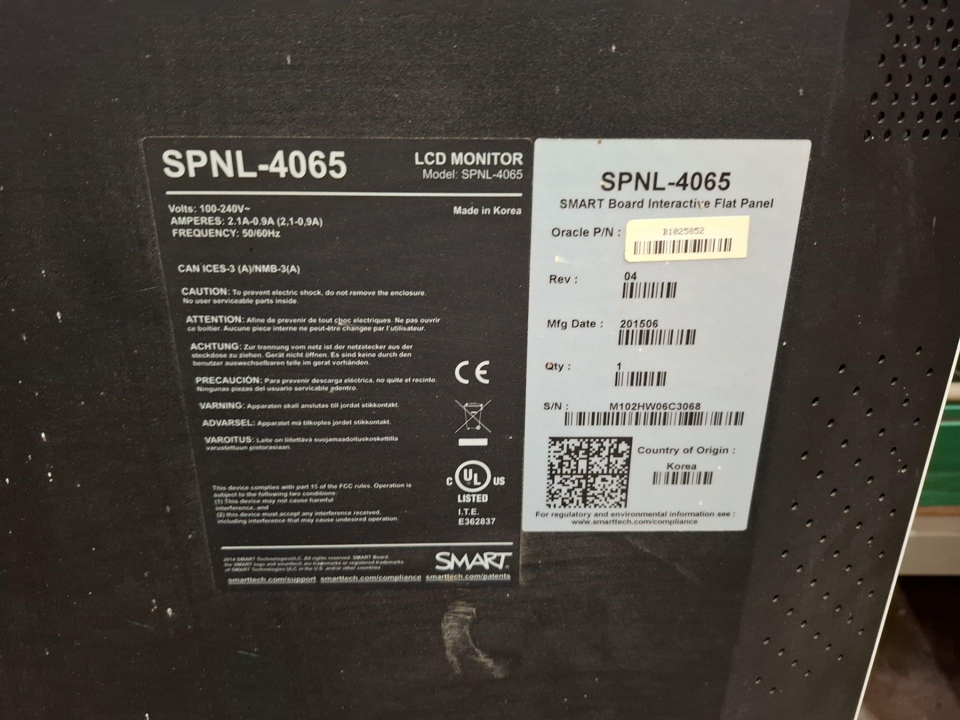 1 X SMART BOARD 4064 INTERACTIVE DISPLAY PANEL - MODEL SPNL-4065 - NOTE NO POWER LEADS SOLD AS IS - Image 3 of 3
