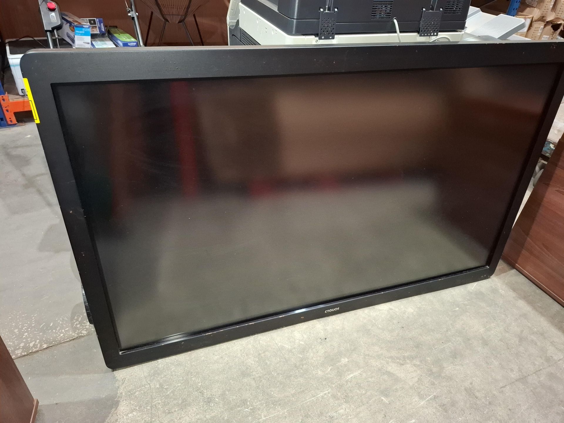 1 X CTOUCH INTERACTIVE TOUCH LED DISPLAY DESIGNED FOR EDUCATIONAL  / BUSINESS - MODEL NO CT70LED60B1