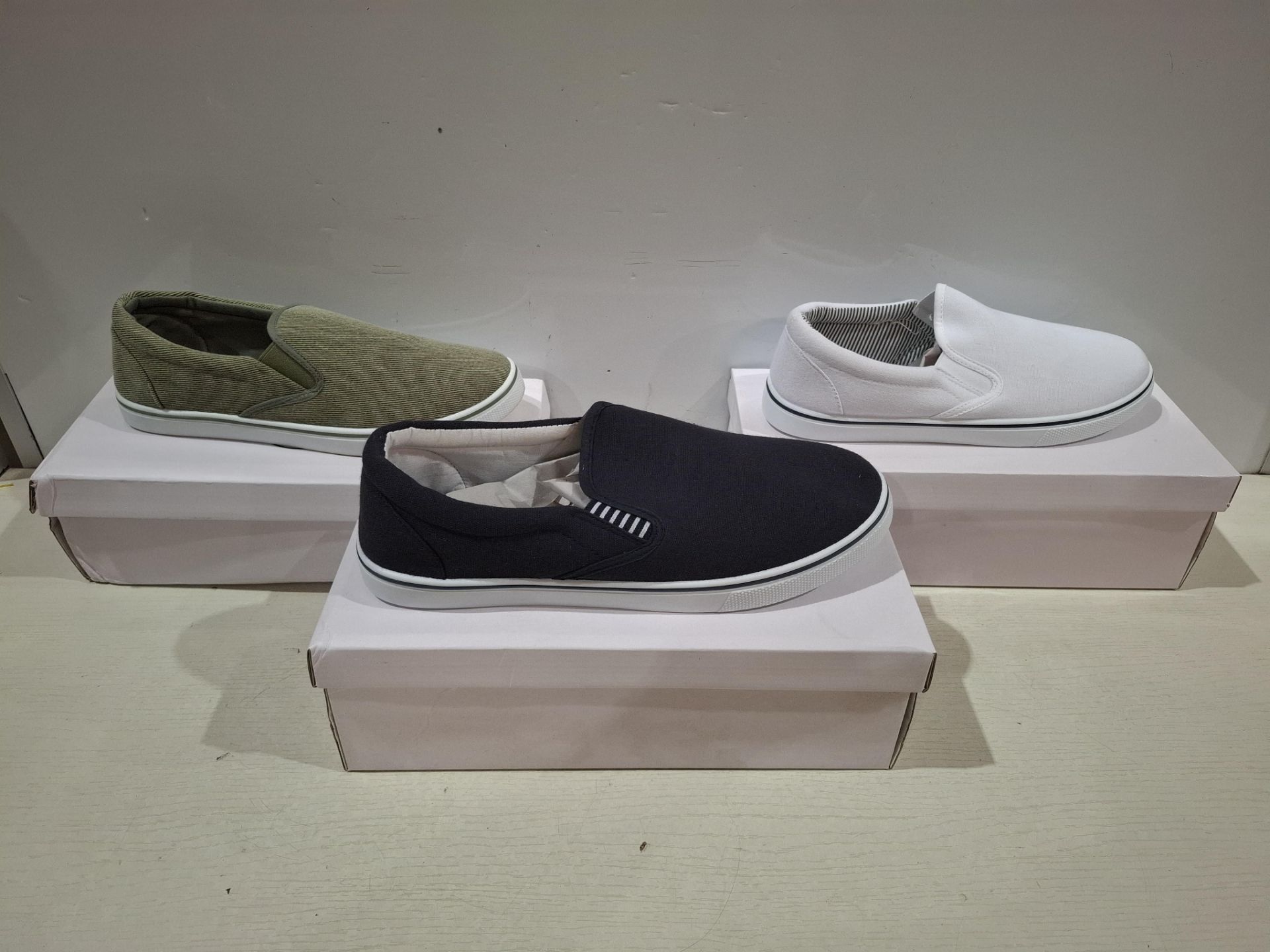 36 X BRAND NEW URBAN JACKS TRAINERS IN KHAKI , TAUPE WHITE , NAVY AND ALL BLACK IN SIZES 5 , 8 , 9 ,