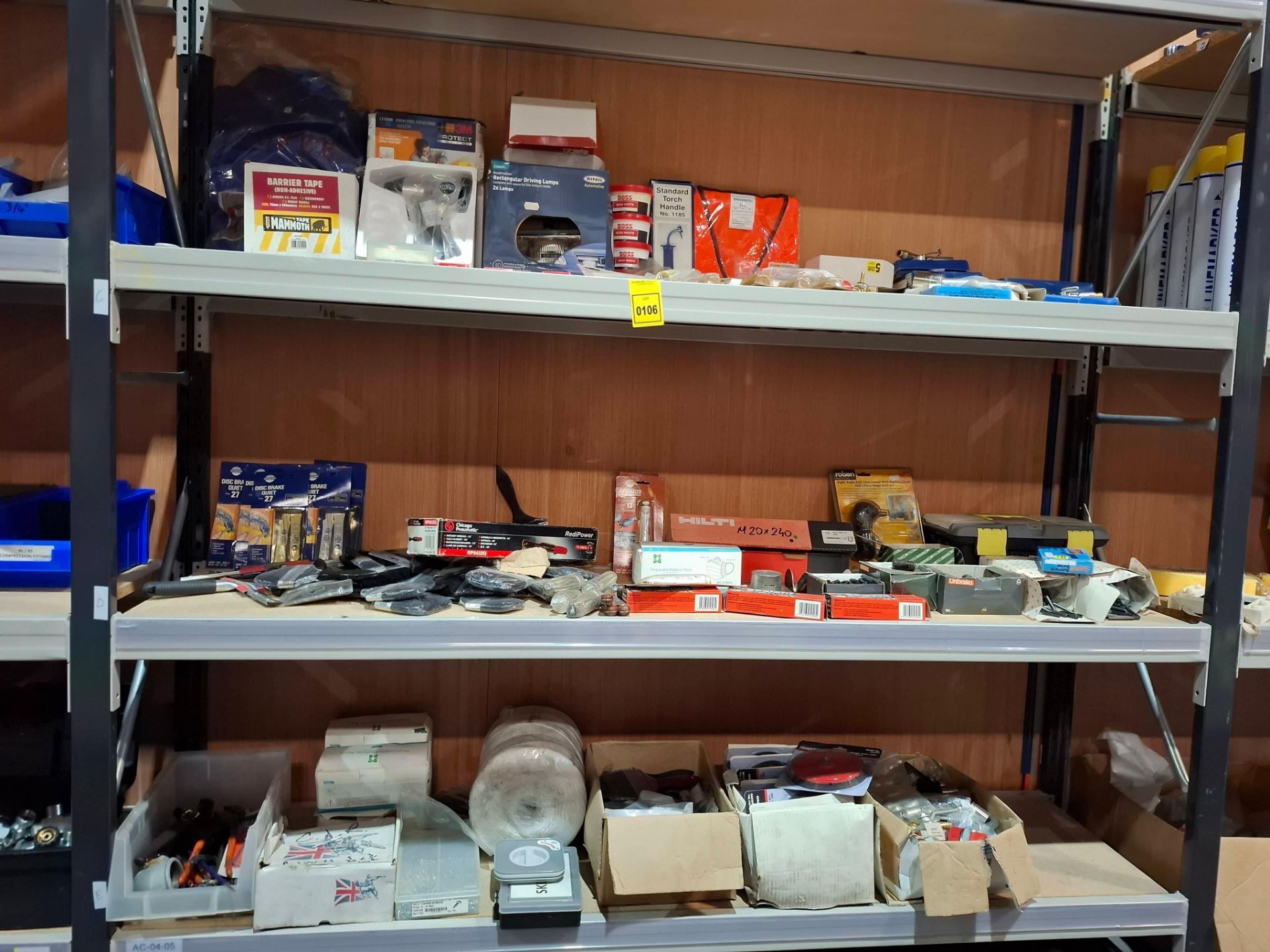LARGE AMOUNT OF MIXED TOOL LOT TO INCLUDE ANTI-SEIZE THREAD LUBRICANT TYPE 13 , CHICAGO PNEUMATIC