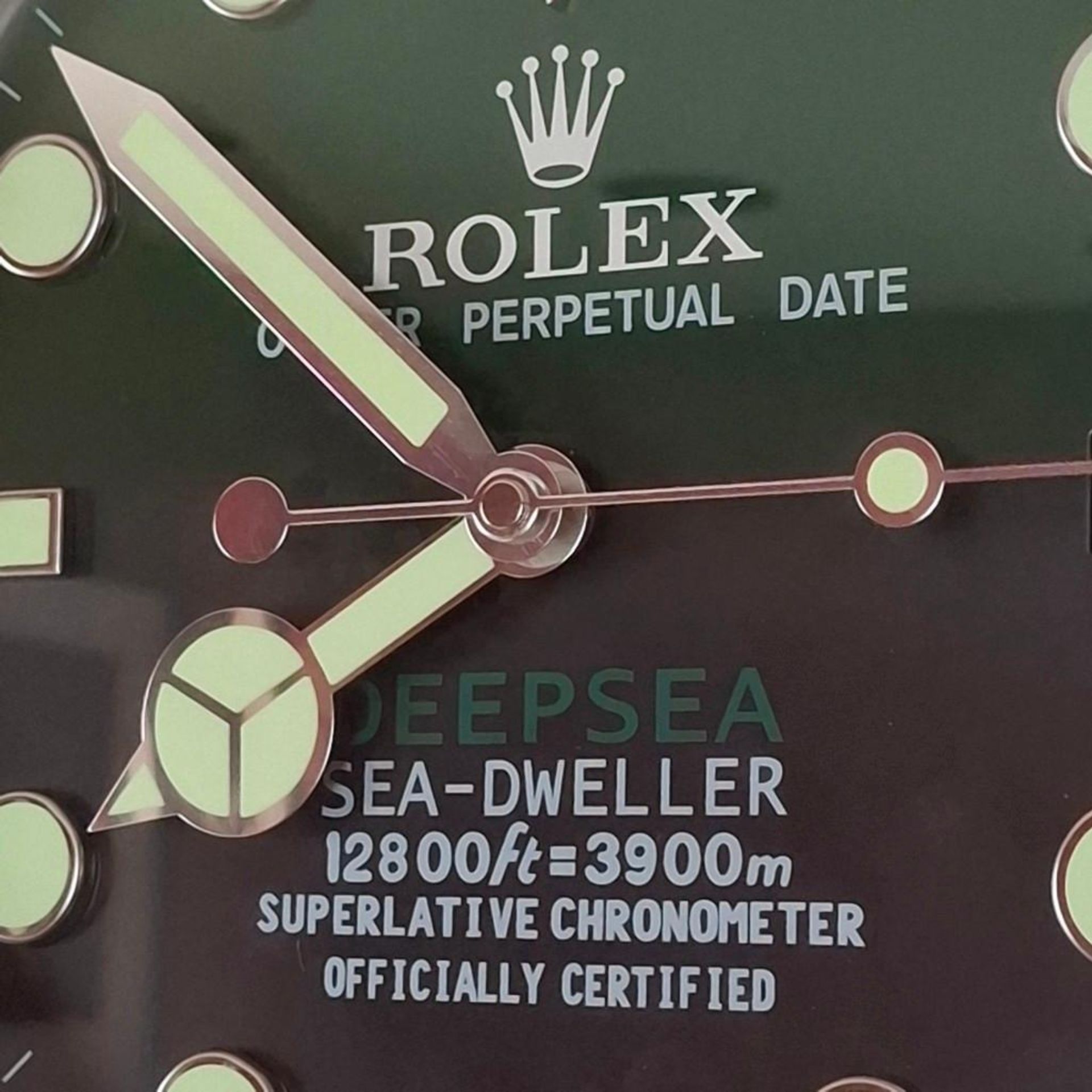 ROLEX DEEPSEA SEA-DWELLER STYLE WALL CLOCK - Image 2 of 4