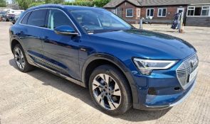 BLUE AUDI E-TRON 55 QUATTRO ELECTRIC ESTATE - WITH V5