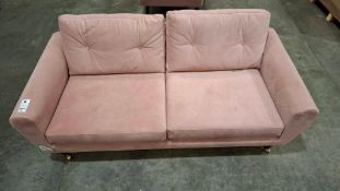 1 X JACK AND WILLS RETRO 3-SEATER SOFAS ON WHEELS IN SHELL PINK IN SIZE 95 X 195 X 92 CM ,