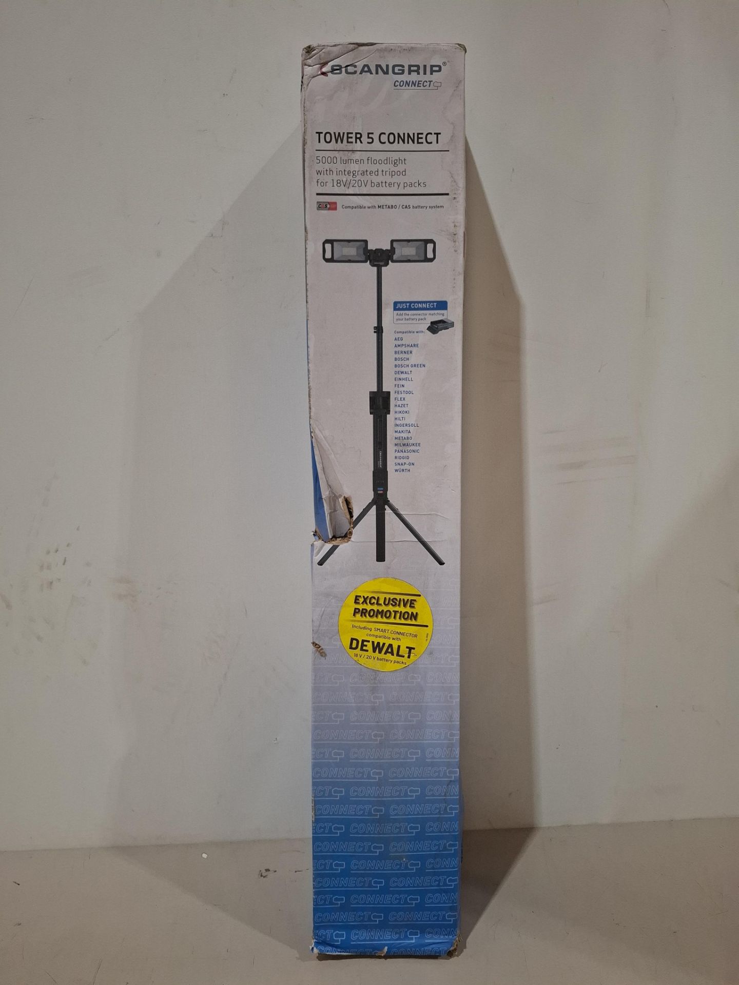 1 X BRAND NEW IN BOX SCANGRIP TOWER 5 CONNECT LED FLOODLIGHT CAPABLE OF PRODUCING 5000 LUMENS 18 V