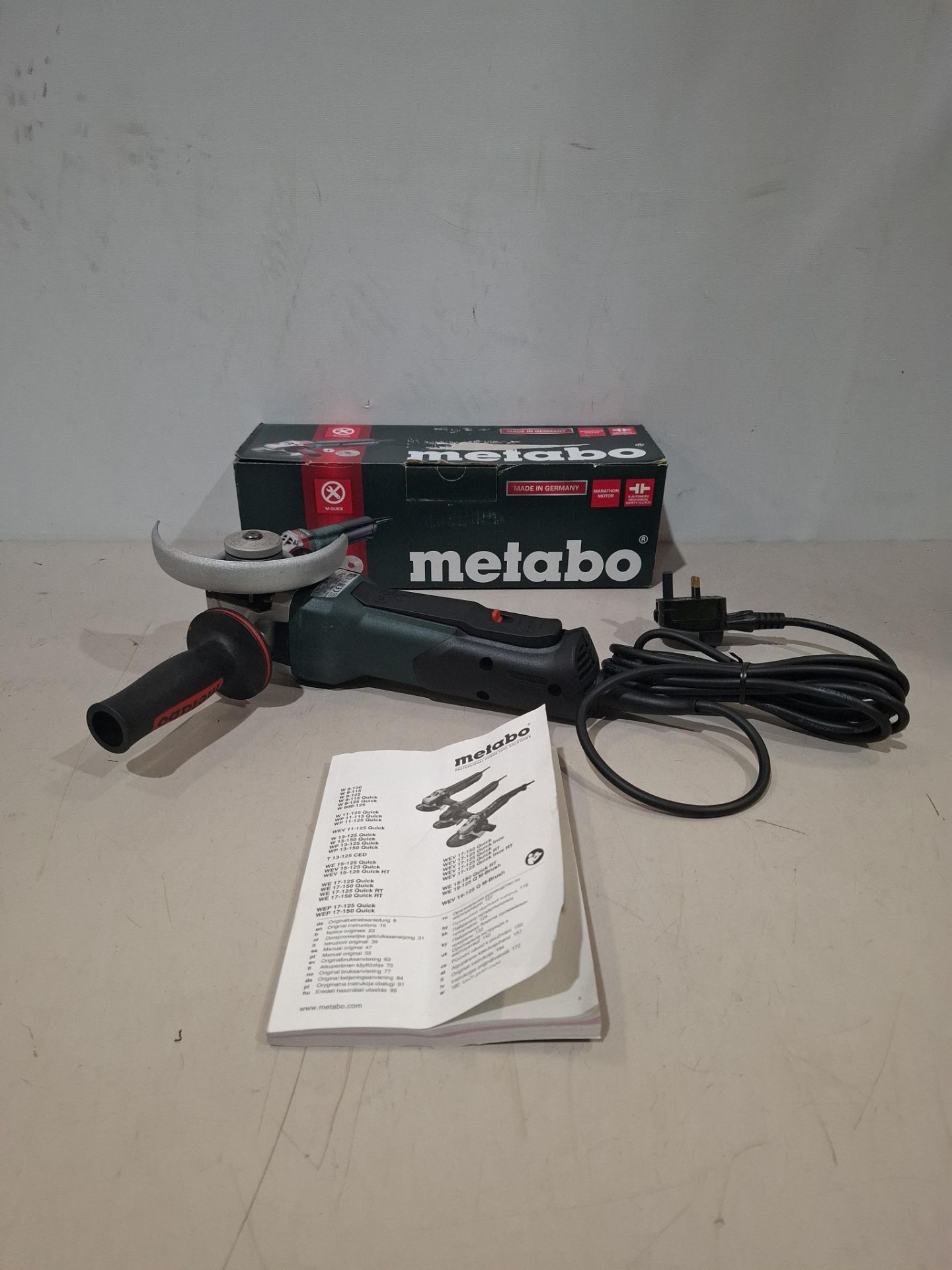 1 X BRAND NEW WITH BOX METABO WP 11 - 125 QUICK IS A PROFESSIONAL GRADE 1100W CORDED ANGLE GRINDER D