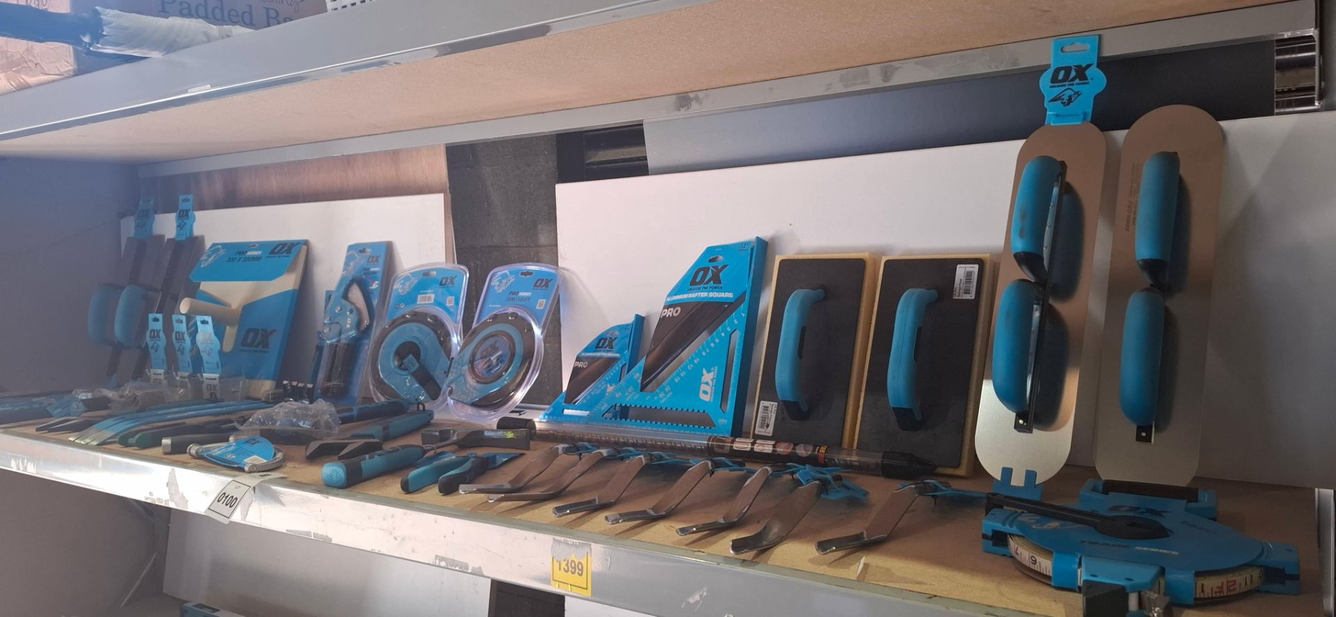 42 X BRAND NEW OX TOOL LOT CONTAINING, 4LB CLUB HAMMER, ADJUSTABLE SPANNER 300MM, 8 INCH PLIERS, 16 - Image 3 of 3