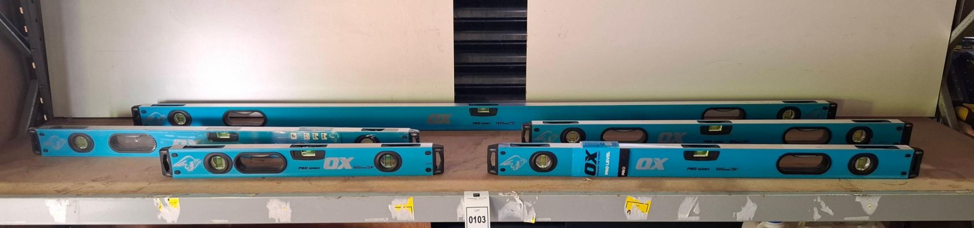 5 X BRAND NEW OX SPIRIT LEVELS 1 X 1800MM 1 X 600MM AND 3 X 900MM