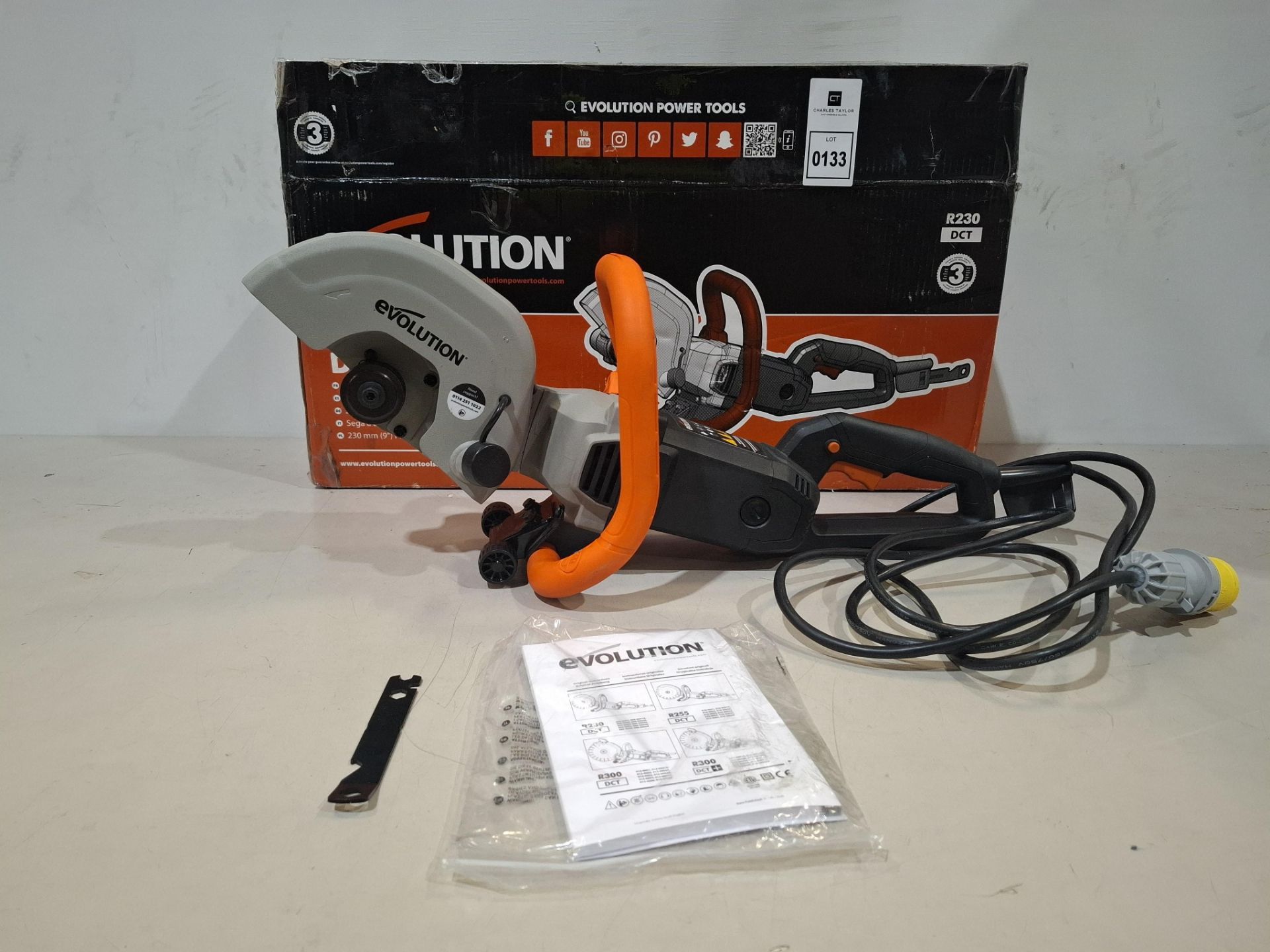 1 X BRAND NEW WITH BOX EVOLUTION R230DCT 230MM 9 INCH ELECTRIC DISC CUTTER 110 V