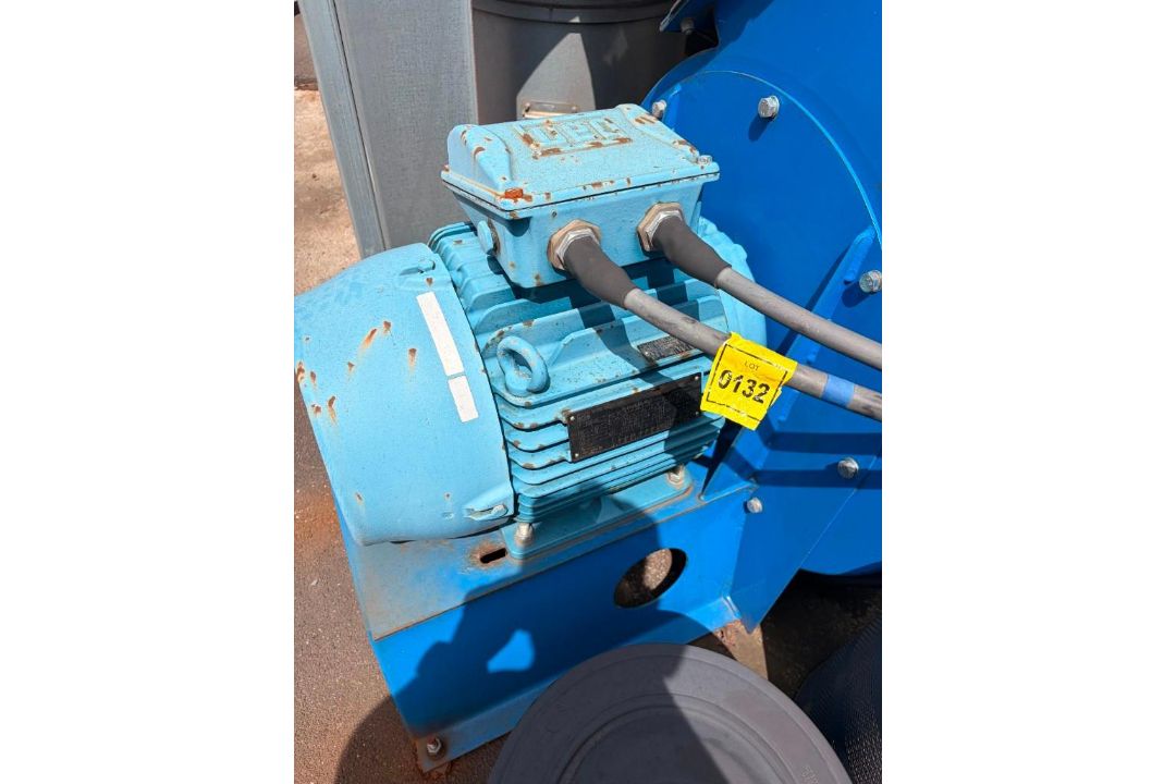 FUME EXTRACTION SYSTEM SER NO. UNKNOWN YOM: UNKNOWN - Image 6 of 10