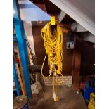 QUANTITY OF ASSORTED 110V CABLES