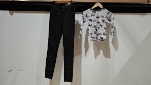60 X BRAND NEW MIXED CLOTHING LOT TO INCLUDE NAME IT LONG SLEEVED BABY BODY SUIT IN GREY IN SIZE 5 Y