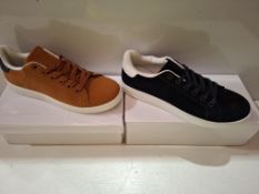 60 X BRAND NEW PAIRS OF MENS TRAINERS IN NAVY AND CAMEL IN SIZES 7.5,8,9 AND 10 IN 5 BOXES.