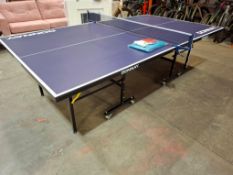 1 X PRE - BUILT 6FT INDOOR / OUTDOOR DONNY PING PONG TABLE WITH ALL ACCESSORIES - NET , BATS ECT