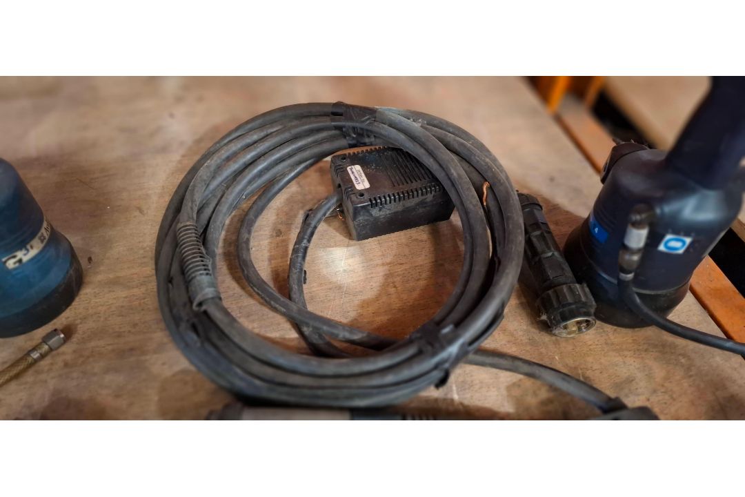 18 X MIXED TOOL LOT TO INCLUDE AVDEL G2 HYDRO - PNEUMATIC RIVET GUNS , MIGHTY SEVEN AIR DRILL , DRAP - Image 5 of 5