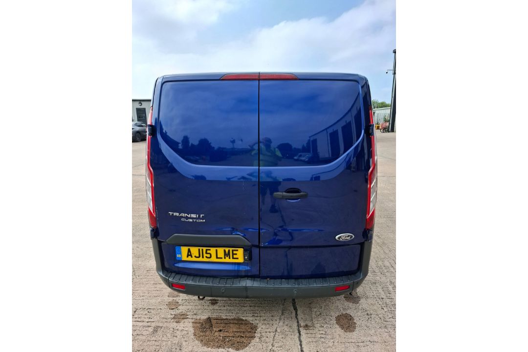 BLUE FORD TRANSIT CUSTOME 290 TREND DIESEL PANEL VAN - NO V5 - Image 6 of 13