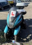 BLUE YAMAHA MWS125 - A TRICITY 125 PETROL MOTORCYCLE - NO V5
