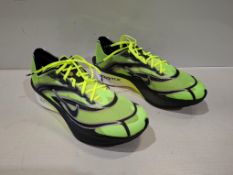 1 X BRAND NEW PAIR OF UNISEX NIKE ZOOMX VAPORFLY NEXT% 4 ROAD RACING TRAINERS IN GREEN / BLACK