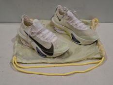 1 X BRAND NEW PAIR OF UNISEX NIKE AIR ZOOM ALPHAFLY 3 ROAD RACING SHOES IN SEQUOA / ULTRALIME