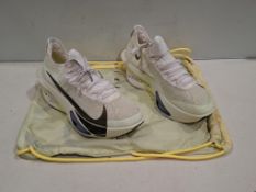 1 X BRAND NEW PAIR OF UNISEX NIKE AIR ZOOM ALPHAFLY 3 ROAD RACING SHOES IN SEQUOA / ULTRALIME