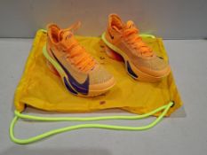 1 X BRAND NEW PAIR OF WOMENS NIKE AIR ZOOM ALPHAFLY 3 ROAD RACING SHOES IN LASER ORANGE IN SIZE UK 5