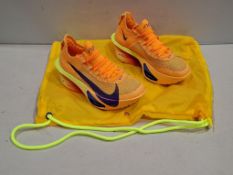 1 X BRAND NEW PAIR OF WOMENS NIKE AIR ZOOM ALPHAFLY 3 ROAD RACING SHOES IN LASER ORANGE IN SIZE UK 3