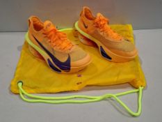 1 X BRAND NEW PAIR OF UNISEX NIKE AIR ZOOM ALPHAFLY 3 ROAD RACING SHOES IN LASER ORANGE IN SIZE UK 6