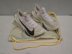 1 X BRAND NEW PAIR OF UNISEX NIKE AIR ZOOM ALPHAFLY 3 ROAD RACING SHOES IN SEQUOA / ULTRALIME