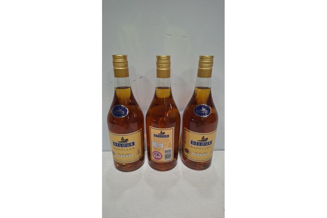 11 X DELOUR NAPOLEON BRANDY 36% 70CL