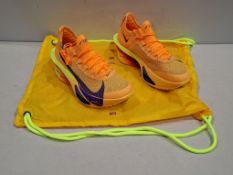 1 X BRAND NEW PAIR OF WOMENS NIKE AIR ZOOM ALPHAFLY 3 ROAD RACING SHOES IN LASER ORANGE IN SIZE UK 4