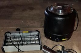 2 X MIXED LOT TO INCLUDE 1 X COMMERCIAL  BUFFALO 10 - LITRE BLACK SOUP KETTLE  , 1 X INSECT-AWAY