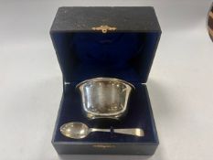 A George V presentation covered bowl and spoon,