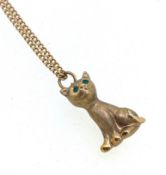 A 9ct gold cat pendant, with green paste inset eyes, length of pendant including bale, 2.5cm, curb