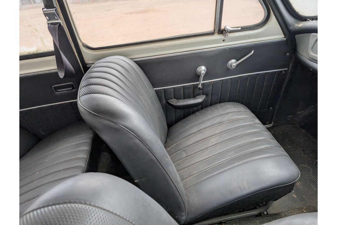 c.1970 SKODA Octavia Combi 1221cc petrol CAR  Reg. No. ELF 637J (expired)   An unusual UK specificat - Image 13 of 44