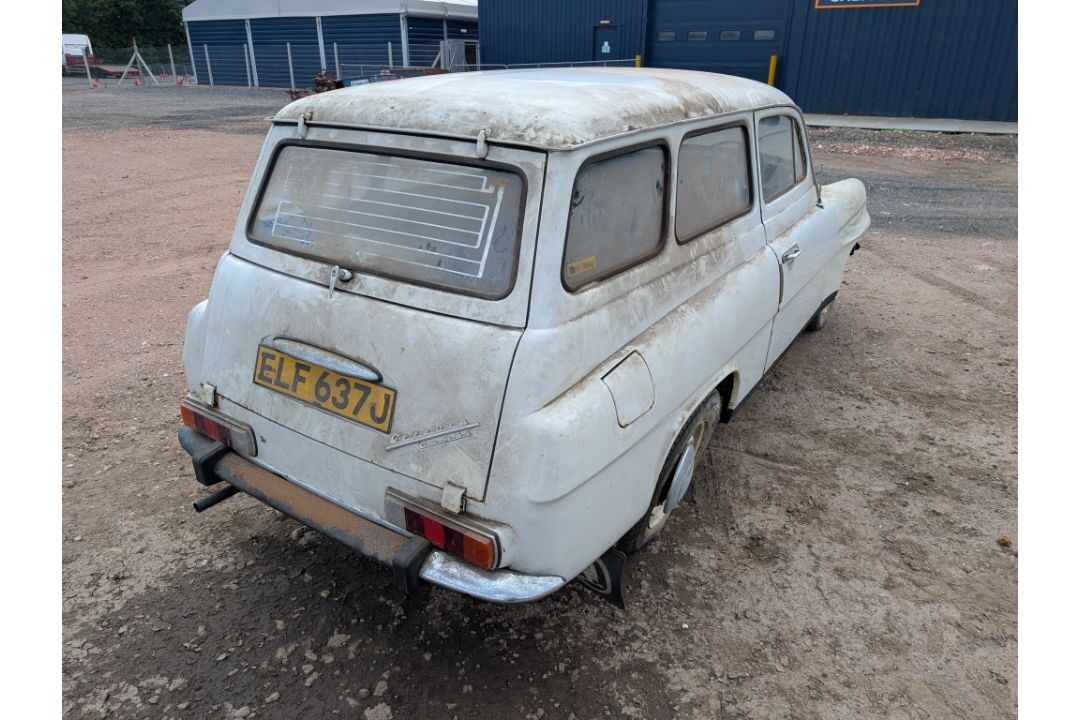 c.1970 SKODA Octavia Combi 1221cc petrol CAR  Reg. No. ELF 637J (expired)   An unusual UK specificat - Image 6 of 44