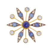 A flower brooch Yellow and white metal