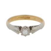 A diamond single-stone White and yellow metal
