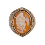 A cameo ring 9ct yellow gold