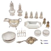 A mixed group of sterling silver