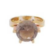 A smoky quartz single-stone ring Yellow metal