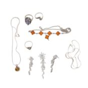 A group of jewellery White metal