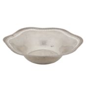 Schwäbisch Gmünd, circa 1930 by Hugo Böhm An early 20th century German 800 standard silver bowl