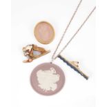 A collection of costume jewellery