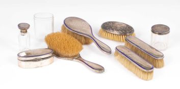An Edwardian silver mounted dressing set