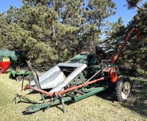 New Idea 314 2RW Corn Picker-Sheller