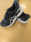  Asics GT-1000 14 Trainers Black/White UK 7 Womens RRP £115