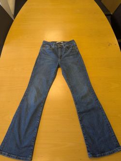 Branded Pre-Loved Clothing & Fashion Auction – Designer Clothes, Footwear & Accessories – From £8