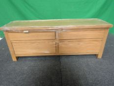 Roseland Furniture London Oak Large Smart TV Stand RRP £225 - ROS-OUT-00612